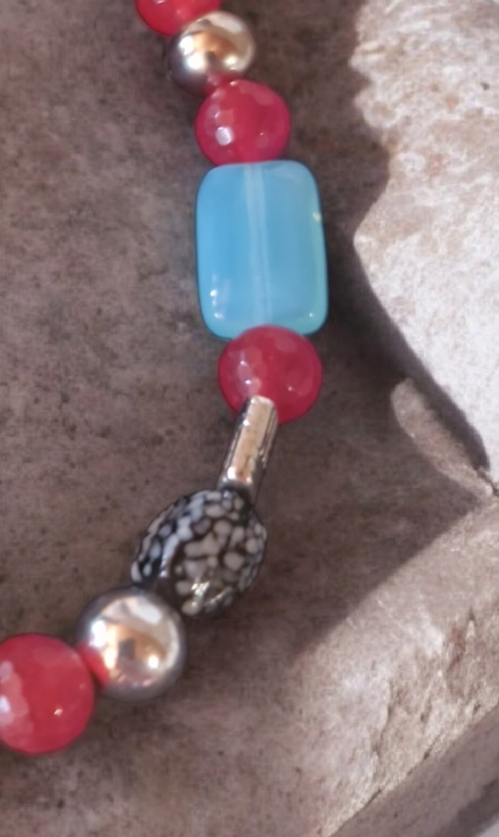Mixed beads bracelet