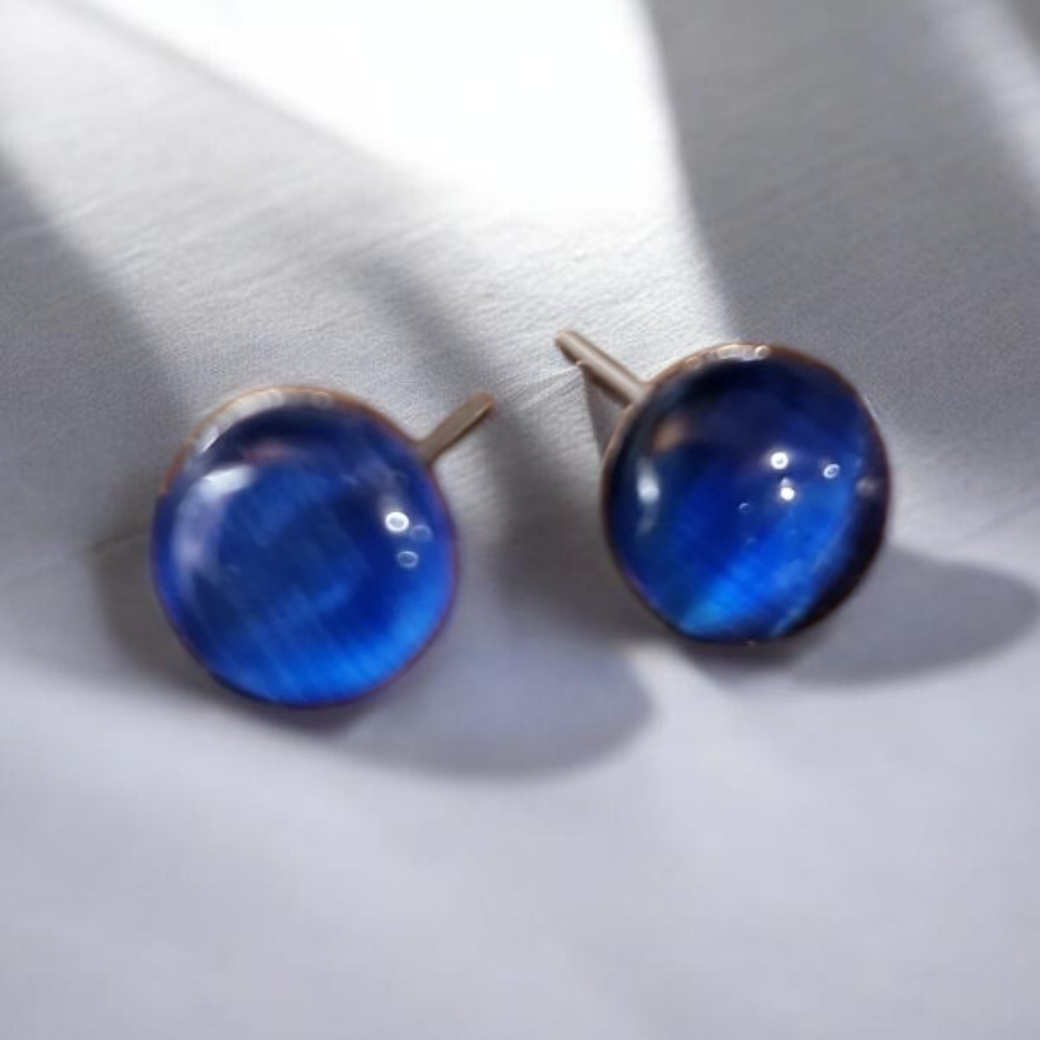Royal blue cats eye studs
